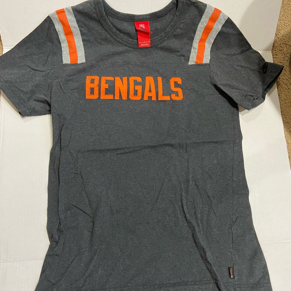Cincinnati Bengals Nike mens size large, cotton